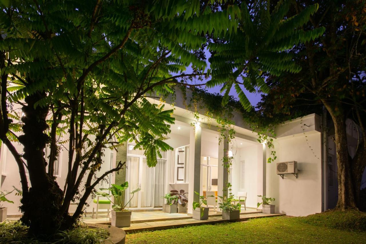 Hotel Waters Spring Kandy Exterior foto